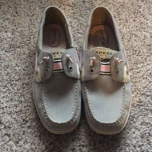 Grey Sperrys